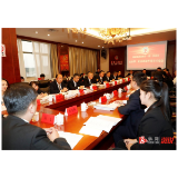 彭丁峰参加县政协经济界别、社会救助福利界别分组讨论
