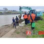 卢峰镇:开展河道整治 筑牢水生态安全防线