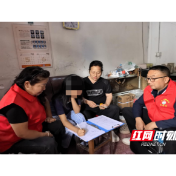 溆浦县同心公益志愿服务中心:爱心回访 温情守护成长