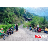 深子湖镇：屋场会上话安全 凝心聚力护家园