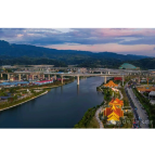 办会惠民 • 微观察④ | 荒地变身东南亚网红街区！68岁老支书感叹：“做梦都不敢想！”