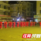 观音阁镇：“五老”体操队重阳展风采 关爱“一老一小”传递正能量