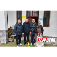 县司法局:新春慰问暖人心 安置帮教显温情