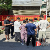 葛竹坪镇举办“安全宣传咨询日”活动 掀起全民学安全热潮