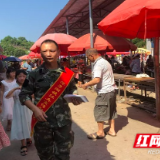 深子湖镇:征兵宣传接地气 三等功臣当“大使”赶集日里话“国防”
