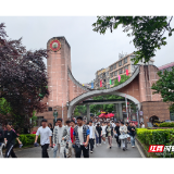 逐梦今夏不负韶华!溆浦县5026名考生从容奔赴2026高考考场