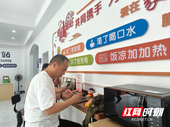 溆浦人社：我县上半年民生实事进展迅速 低保、残疾补贴等多项福利已提前落实到位