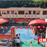 一把板凳坐热全村情,溆浦县水东镇标东垅村中秋国庆敬老活动暖心上演