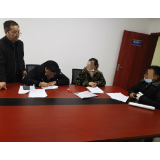 凤凰法院：买卖合同惹纠纷，法官调解解心结