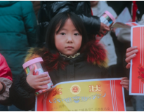 凤凰县禾库学区：小小手抄报 浓浓感恩心