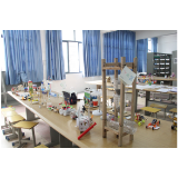 凤凰县第六届中小学科技创新作品新年开评