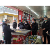 凤凰县食安委组织开展冷链食品疫情防控和“两节”食品安全专项整治行动