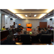 凤凰县发改局：学习传达州委第十二次党代会精神