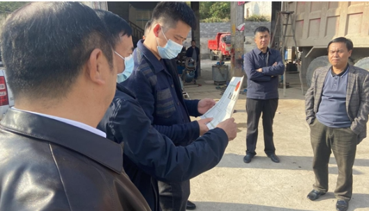湖南省整治办督导组到凤凰县检查督导工作