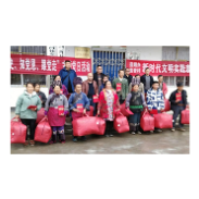 凤凰县烟办深入联系村开展新时代文明创评表彰活动