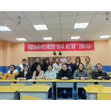 凤凰：名师引领促成长  教育科研绽芬芳