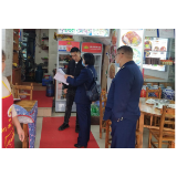 凤凰县市监局旅游分局开展“牛皮癬”广告专项整治行动