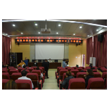 凤凰职中：推行“戴帽工程”确保出行安全