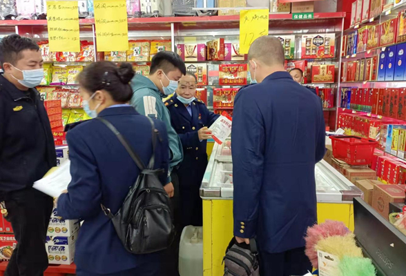 凤凰县腊尔山镇：加强食品安全监管 确保群众“舌尖上的安全”