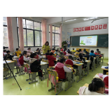 凤凰县箭道坪小学凤凰路校区：“双减”精课堂     听评促成长