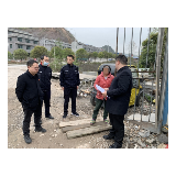 凤凰法院：协助异地执行，成功扣押挖机