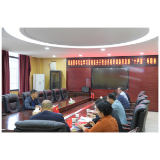 凤凰职中：召开班子专题会议 传达学习“十严禁”