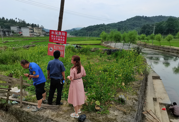 凤凰县腊尔山镇：做实做细防溺水安全工作