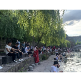 凤凰：端午迎客28.6万人次旅游市场持续升温
