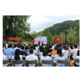 凤凰法院：开展“强化英模教育，学习榜样力量”主题道德讲堂
