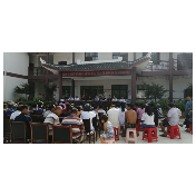 凤凰县：百家齐倡 凤凰“果王”对早采早收说不！