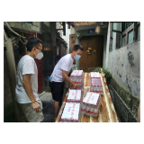 凤凰志愿者：夏日慰问送清凉 情系一线暖人心