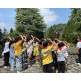 凤凰县火炉坪小学开展“我和我的祖国”主题教育