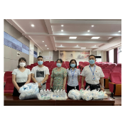 凤凰：渭阳社区携手爱心人士捐赠物资   助力箭道坪小学开学疫情防控