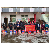我为群众办实事|凤凰县腊尔山镇:开展走访慰问 用心用情护“银发”