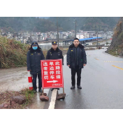 凤凰县木江坪镇:持续推进交通顽瘴痼疾宣传和劝导工作