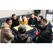 “爱烛行动”温暖凤凰县箭道坪教育集团特困教师