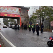 凤凰县开展节前农机顽瘴痼疾专项整治督导检查