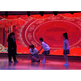 凤凰职中：采用才艺汇报演出   检验学生学习效果