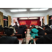 凤凰县茶田镇：还路于行  取缔马路市场