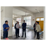 凤凰县教体局：深入学校促膝交流 化解校园安全管理瓶颈