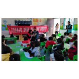 凤凰县：开展弘扬雷锋精神 助推全民阅读志愿服务活动
