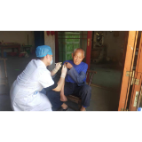凤凰县禾库镇：全力推进老年人新冠疫苗接种工作