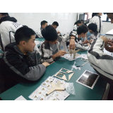 凤凰县高级中学：思想大解放，让科技文明之花在校园绽放
