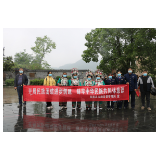 思想大解放：凤凰县市监局进景区开展“民族团结进步创建，铸牢中华民族共同体意识”宣传活动