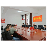 凤凰县财政局李国庆一行到千工坪财政所调研