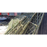 喜迎二十大·全域文明创建在行动丨凤凰县沱江镇大黄土村：自制竹篱笆围栏 美化人居环境记实