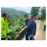 凤凰县公路建设养护中心：“争分夺秒”抢进度，“全力以赴”保畅通