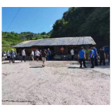 全域文明创建在行动丨凤凰城管: 以思想大解放为引领，联合拆除典型乱搭乱建临时建筑显成效--人居环境整治提升系列报道（三十七）