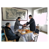 凤凰城管：节前慰问暖人心 风正清廉万家兴