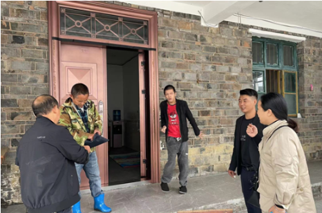 凤凰县残联系统扎实推进困难重度残疾人结对帮扶工作